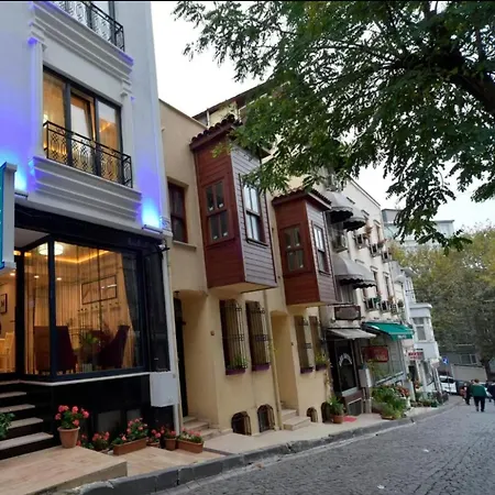 In Guest - Lika - Comfortable Double In Κωνσταντινούπολη